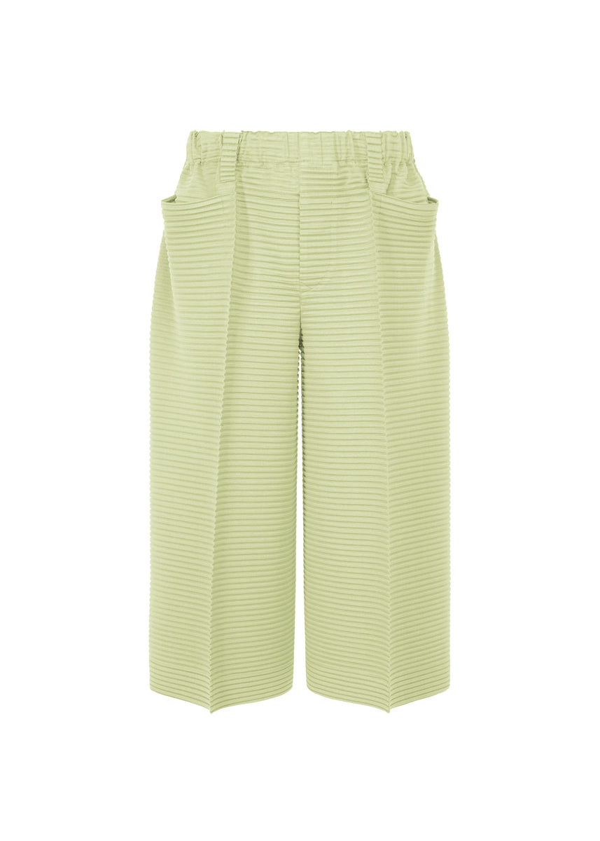 HORIZON PLEATS 1 PANTS | The official ISSEY MIYAKE ONLINE 