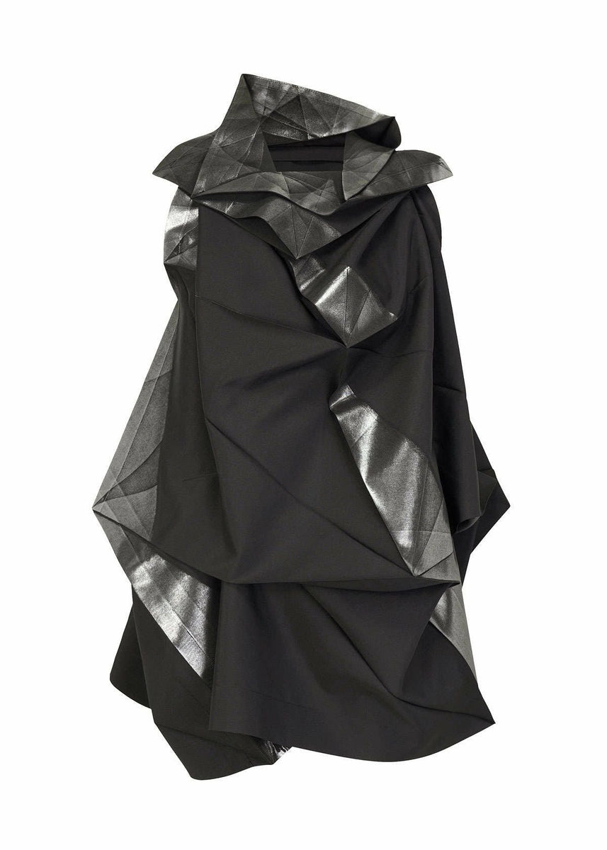 132 5. STANDARD DRESS | The official ISSEY MIYAKE ONLINE 