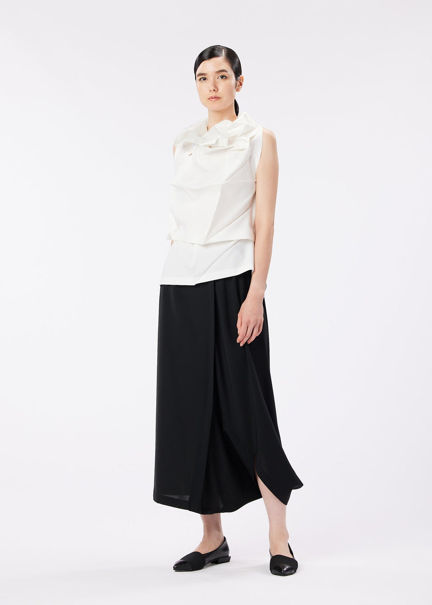 132 5. STANDARD TOP | The official ISSEY MIYAKE ONLINE STORE 