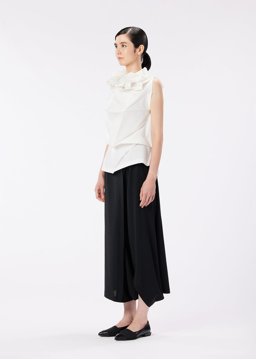 132 5. STANDARD TOP | The official ISSEY MIYAKE ONLINE STORE
