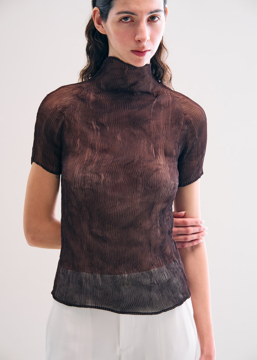 CHIFFON TWIST 3 TOP | The official ISSEY MIYAKE ONLINE STORE