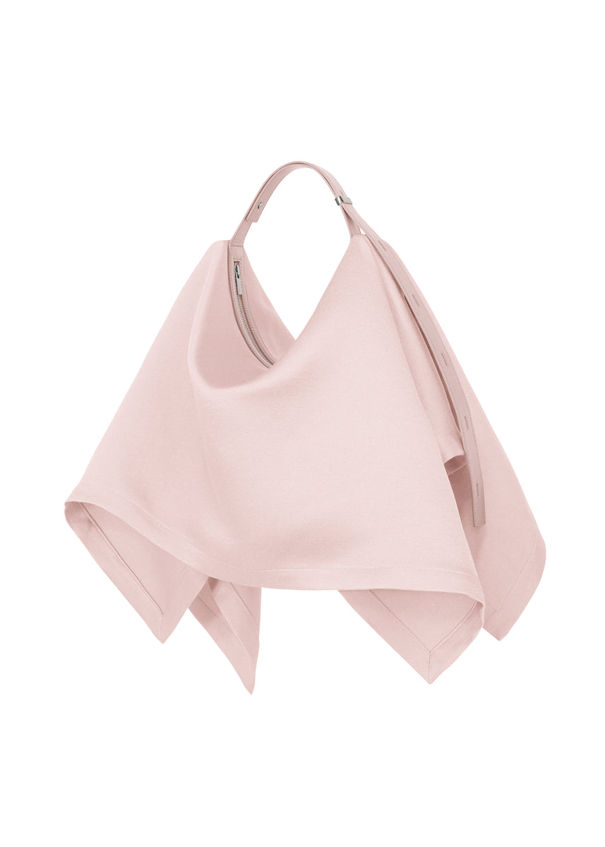 ENVELOPING SQUARE BAG | The official ISSEY MIYAKE ONLINE 