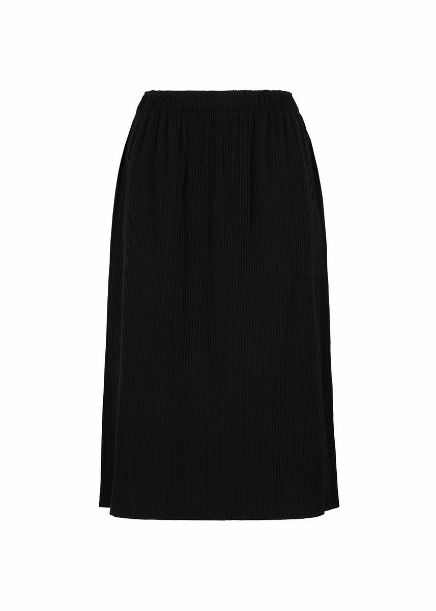 FINE KNIT PLEATS BLACK SKIRT | The official ISSEY MIYAKE