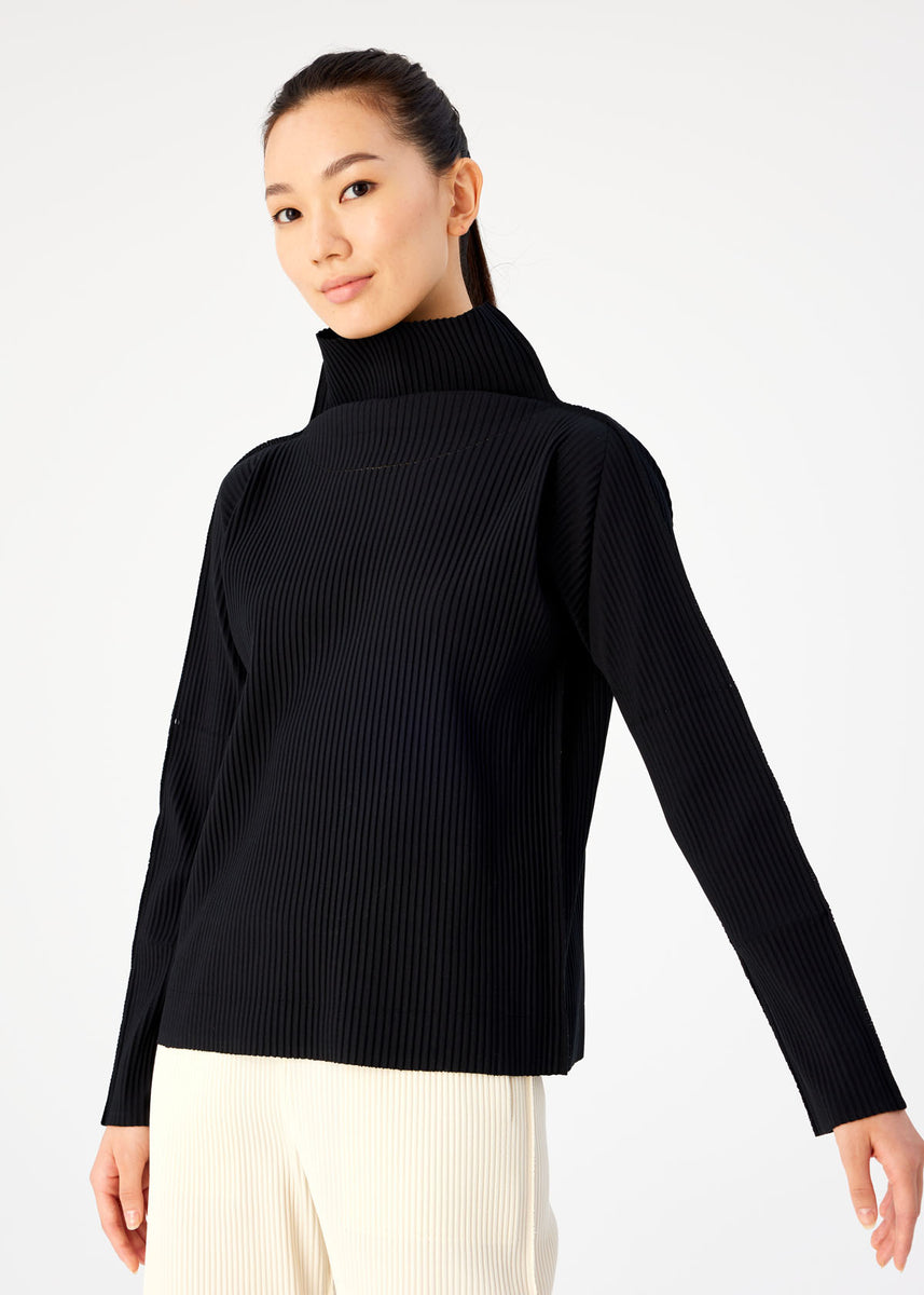 FINE KNIT PLEATS BLACK TOP | The official ISSEY MIYAKE ONLINE 