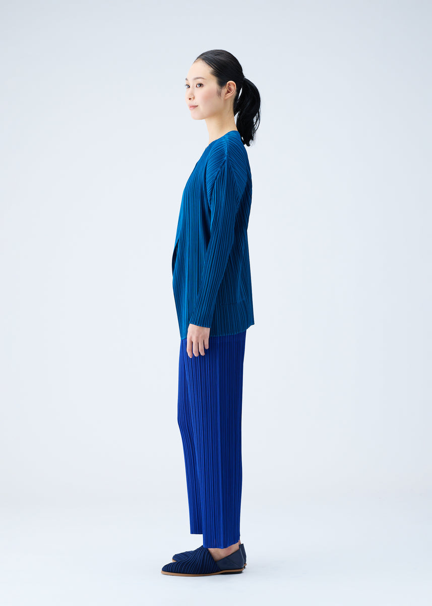 MONTHLY COLORS : AUGUST CARDIGAN | The official ISSEY MIYAKE