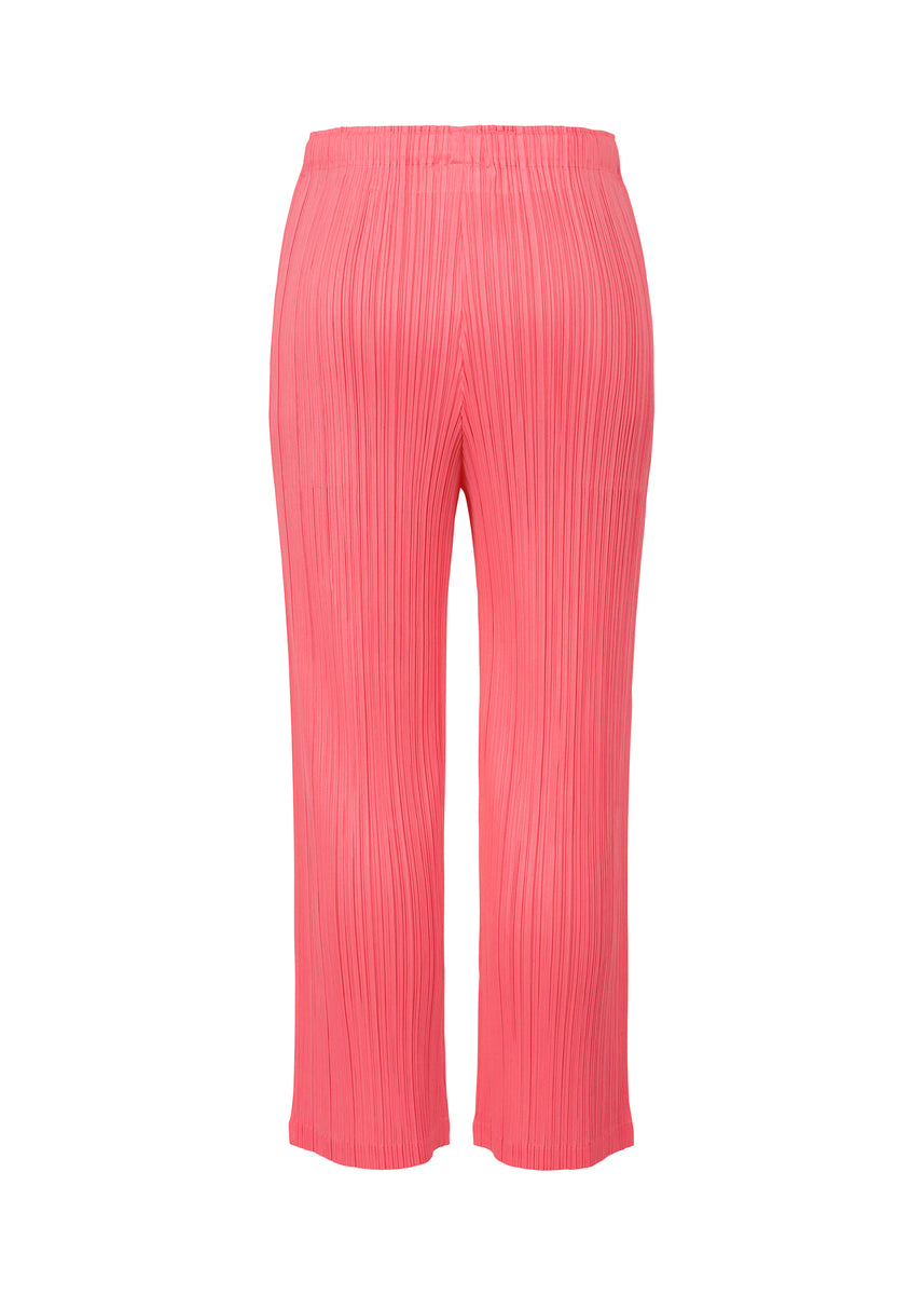 MONTHLY COLORS : FEBRUARY PANTS | The official ISSEY MIYAKE ONLINE 