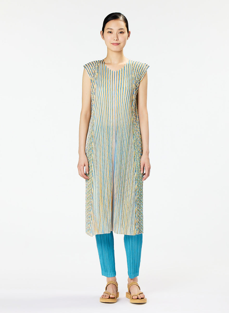 CROSSROAD DRESS | The official ISSEY MIYAKE ONLINE STORE