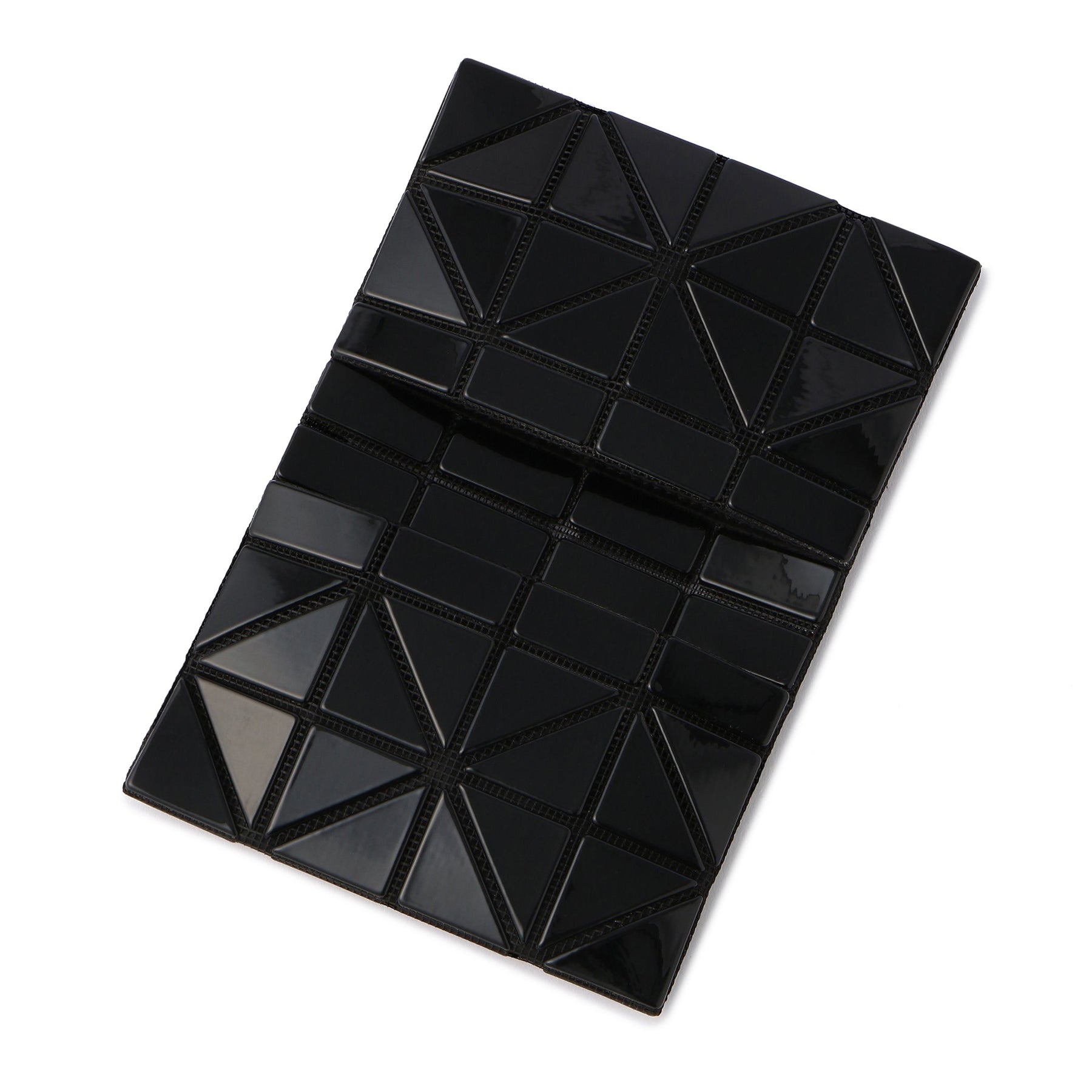 CARD CASE | The official ISSEY MIYAKE ONLINE STORE | ISSEY MIYAKE USA