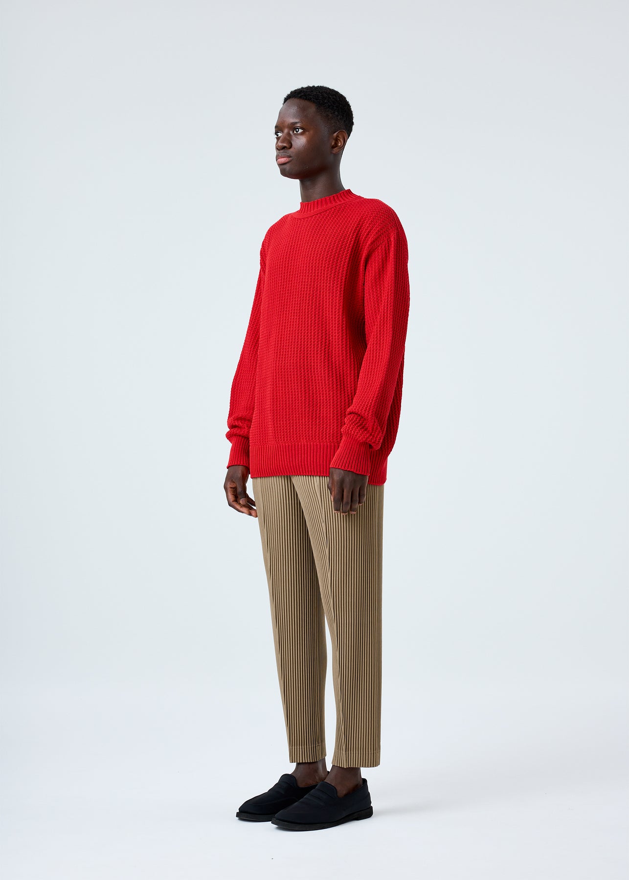 COMPLEAT PANTS | The official ISSEY MIYAKE ONLINE STORE | ISSEY 
