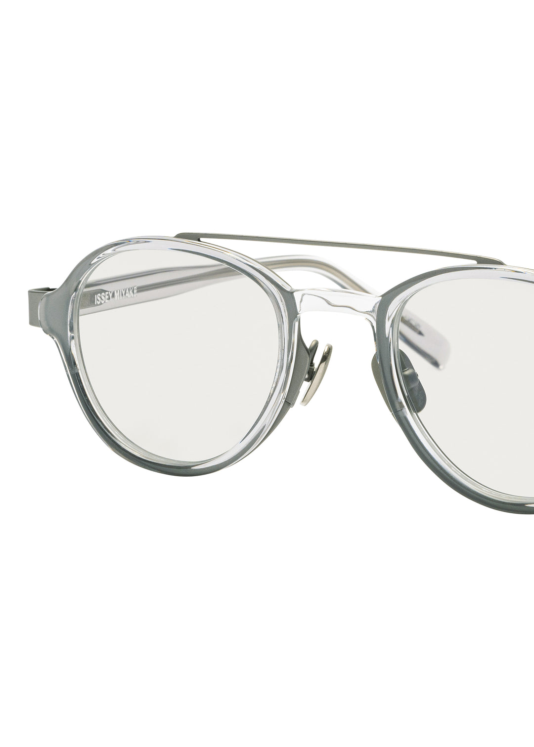 MARROW-TEARDROP SUNGLASSES | The official ISSEY MIYAKE ONLINE 