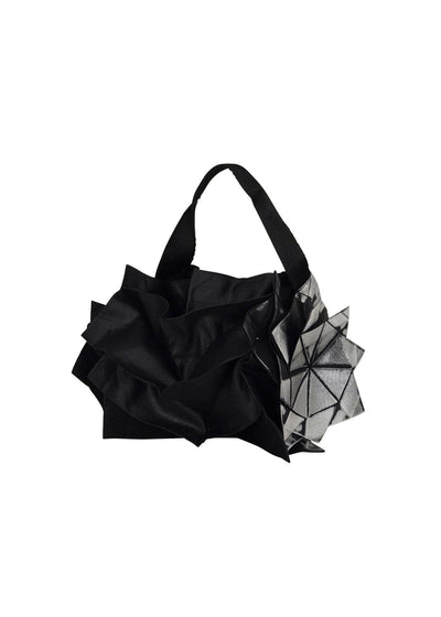 132 5. ISSEY MIYAKE | The official ISSEY MIYAKE ONLINE STORE