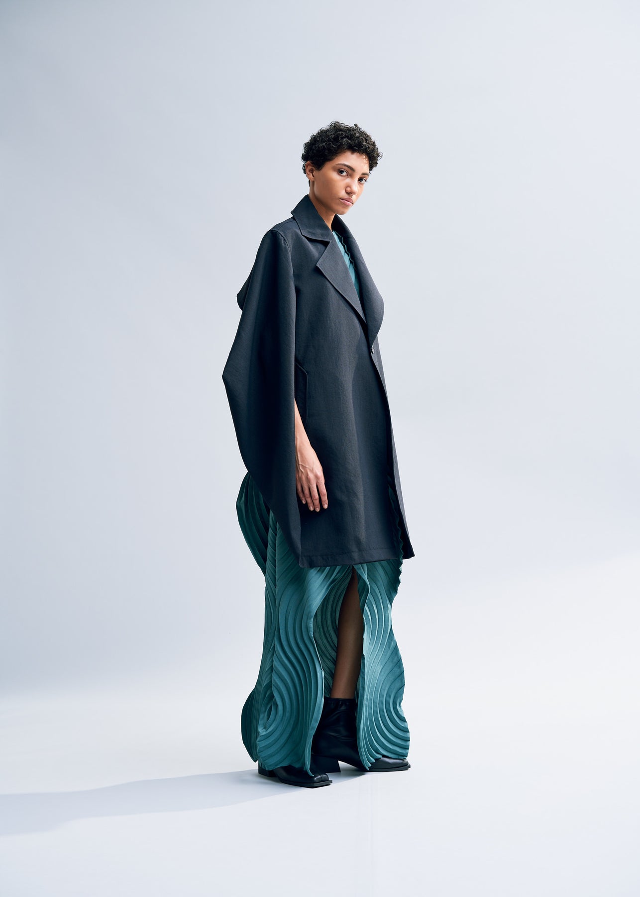 MONO-MA COAT | The official ISSEY MIYAKE ONLINE STORE | ISSEY