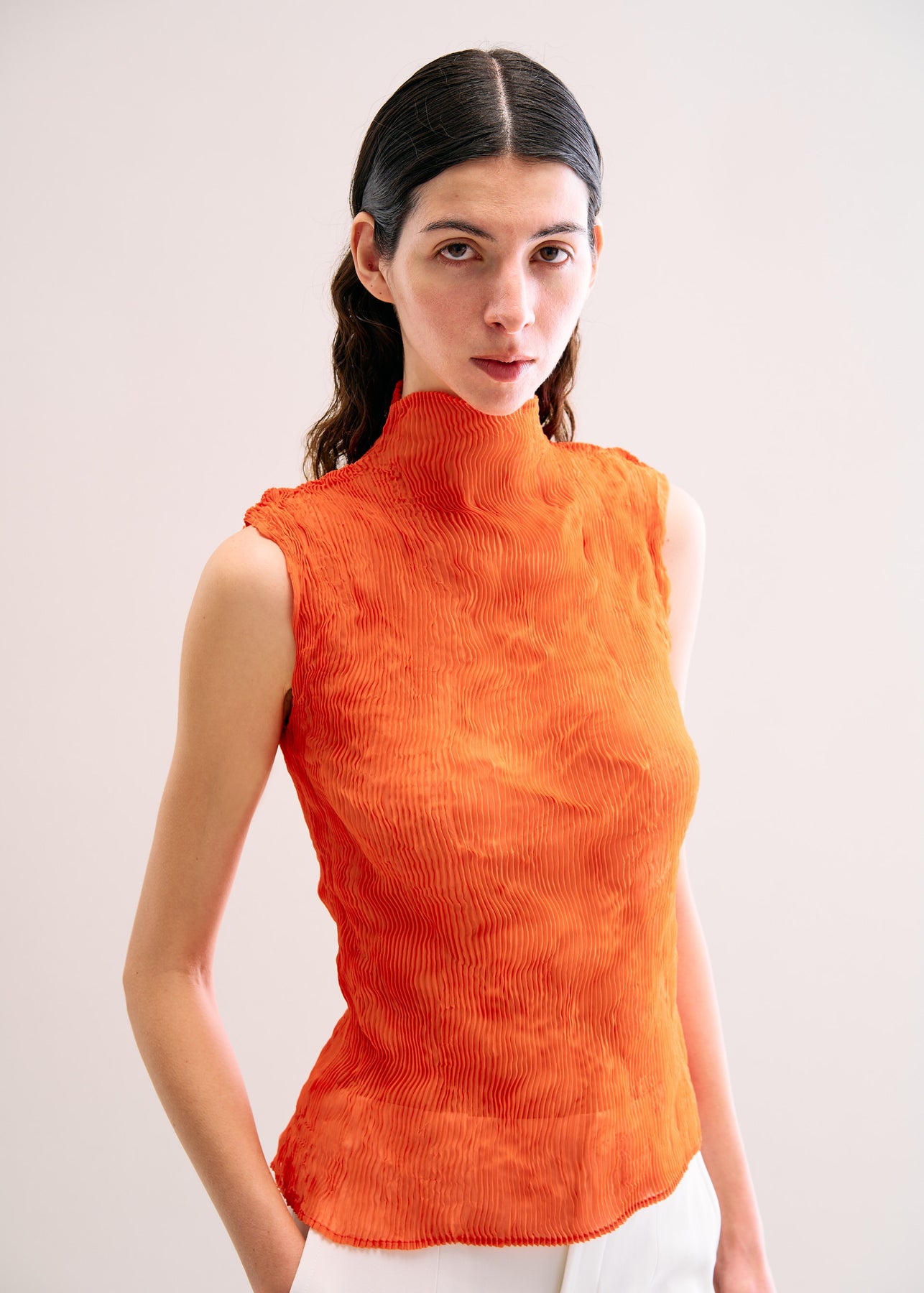 CHIFFON TWIST 1 TOP | The official ISSEY MIYAKE ONLINE STORE