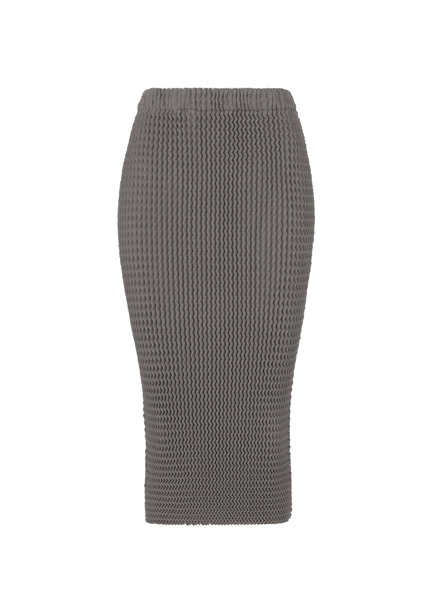 SPONGY-38 SKIRT | The official ISSEY MIYAKE ONLINE STORE | ISSEY MIYAKE USA