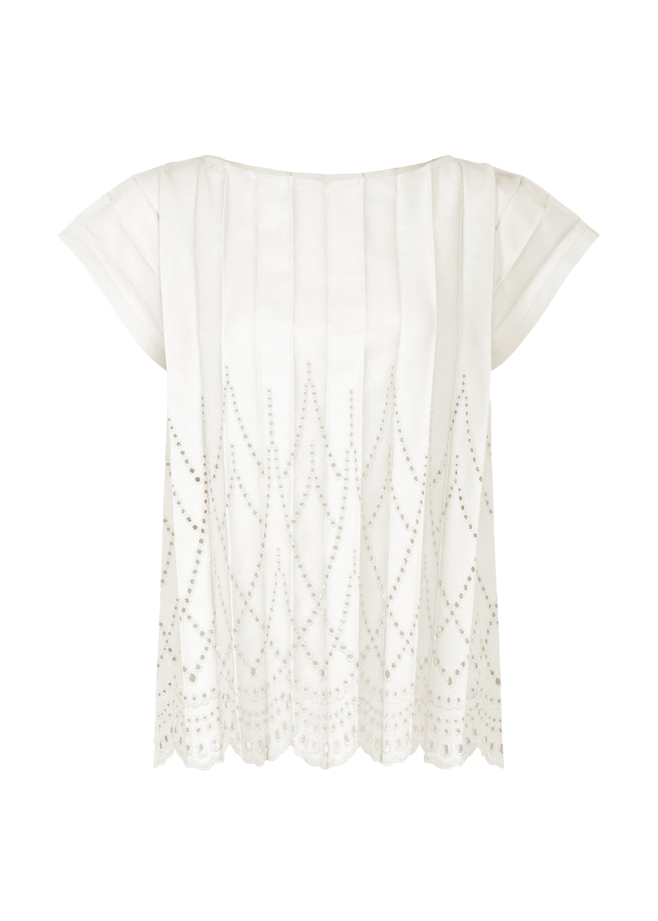 LACE PLEATS TOP | The official ISSEY MIYAKE ONLINE STORE | ISSEY