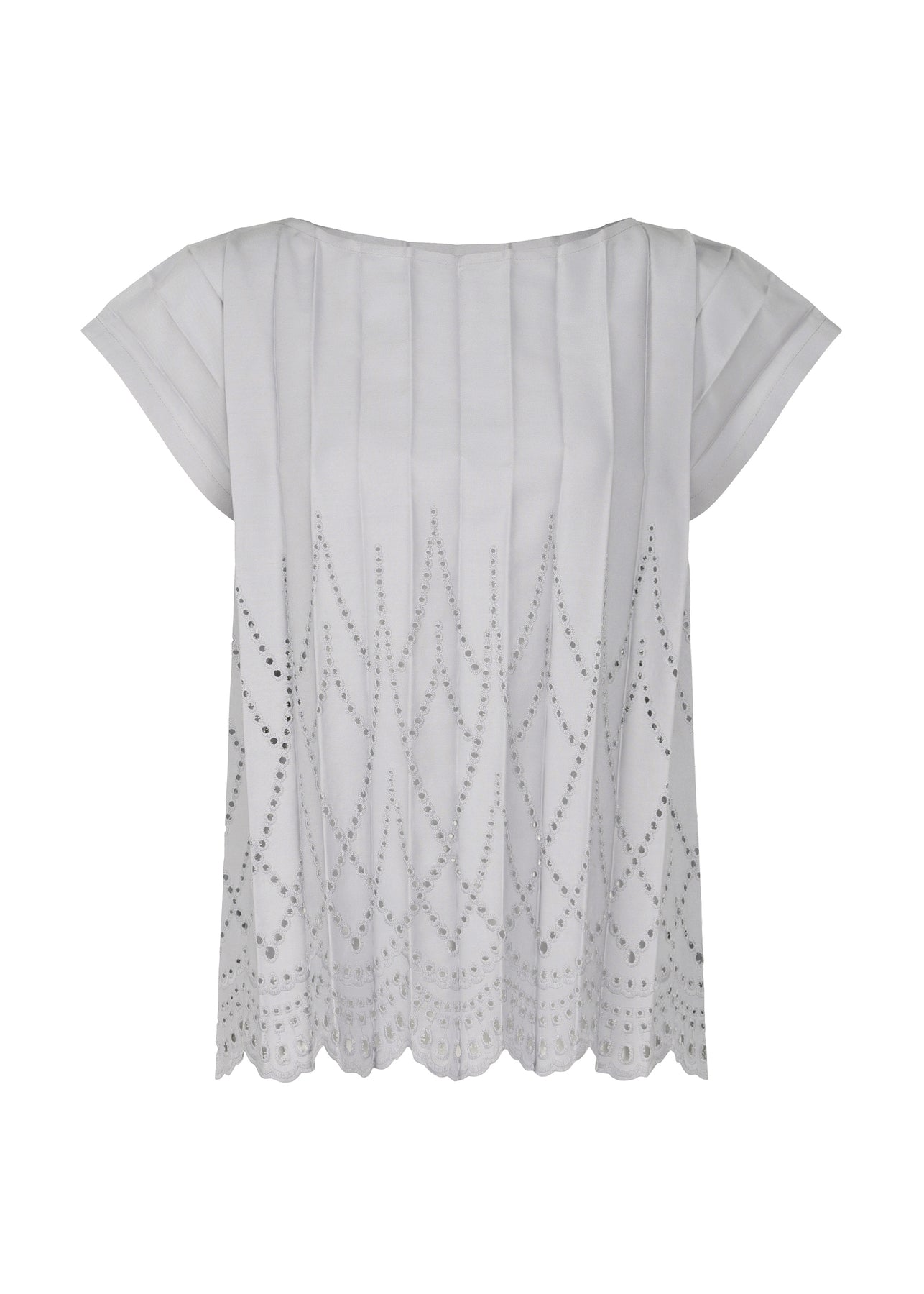 LACE PLEATS TOP | The official ISSEY MIYAKE ONLINE STORE | ISSEY