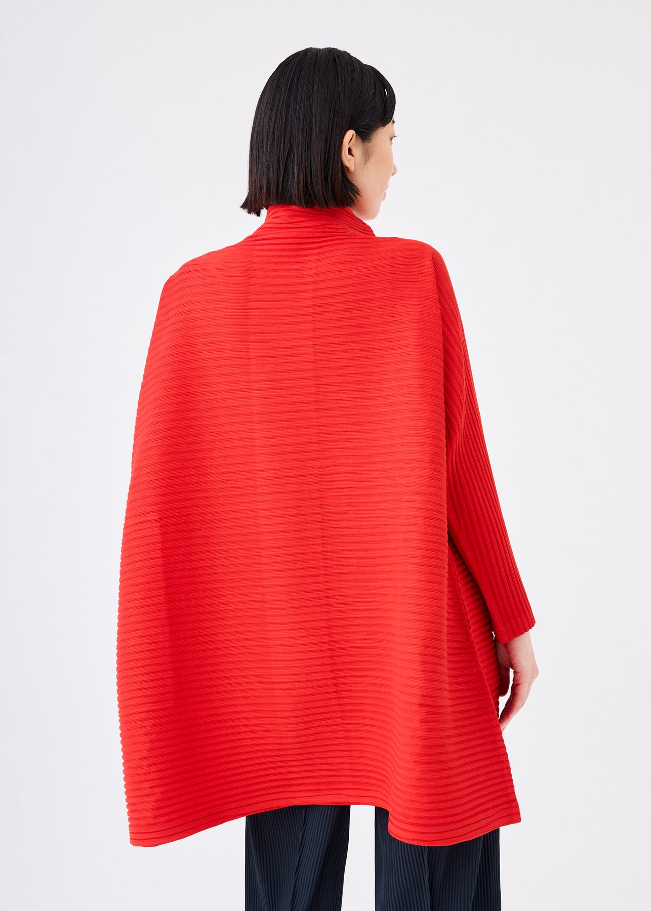 CORDUROY PLEATS CARDIGAN | The official ISSEY MIYAKE ONLINE STORE