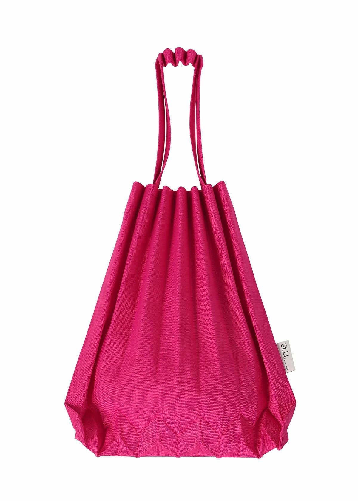 TRUNK PLEATS BAG 12 BAGS | The official ISSEY MIYAKE ONLINE STORE | ISSEY  MIYAKE USA