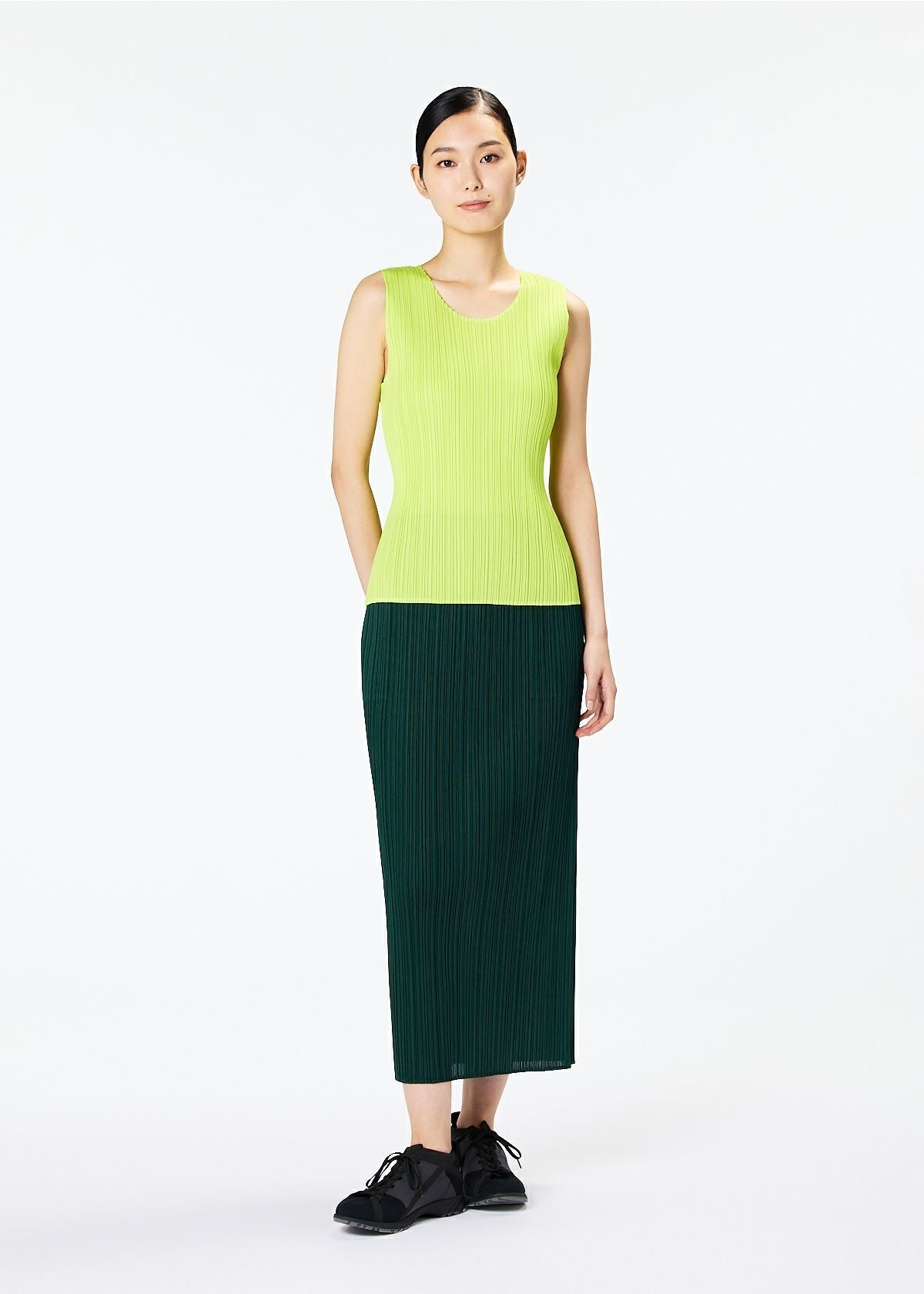 NEW COLORFUL BASICS 3 TOP | The official ISSEY MIYAKE ONLINE STORE