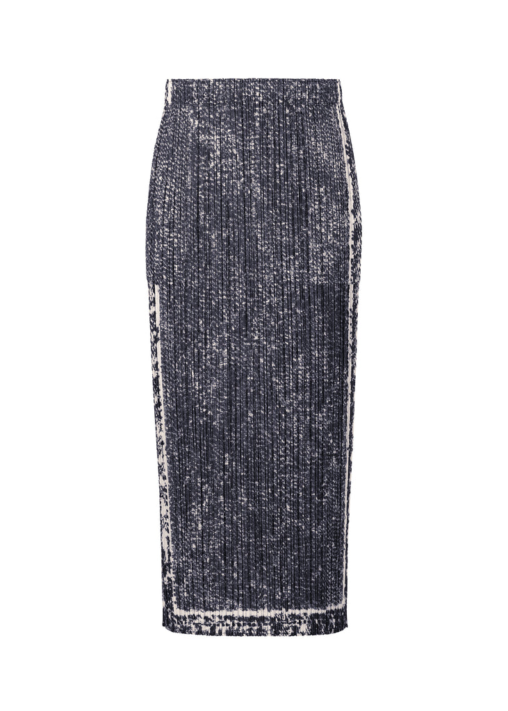 TRAIL DENIM SKIRT | The official ISSEY MIYAKE ONLINE STORE