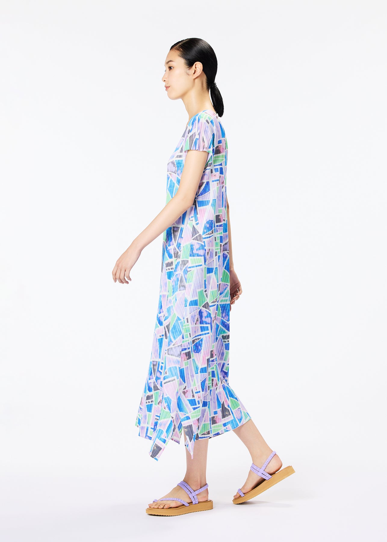 CANAL DRESS | The official ISSEY MIYAKE ONLINE STORE | ISSEY