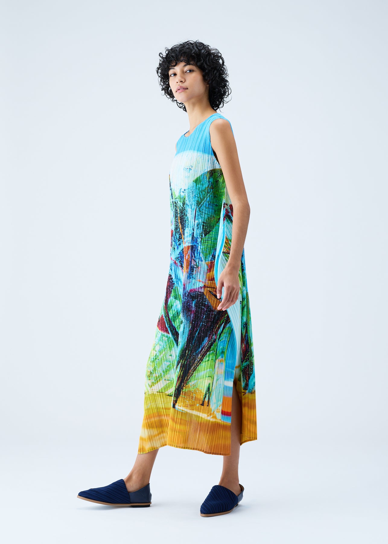 TROPICAL WINTER DRESS | The official ISSEY MIYAKE ONLINE STORE