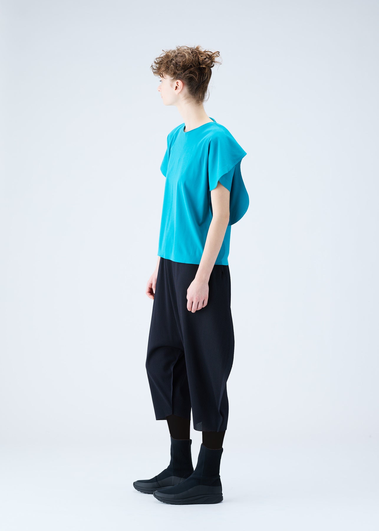 A-POC BOTTOMS PANTS | The official ISSEY MIYAKE ONLINE STORE 