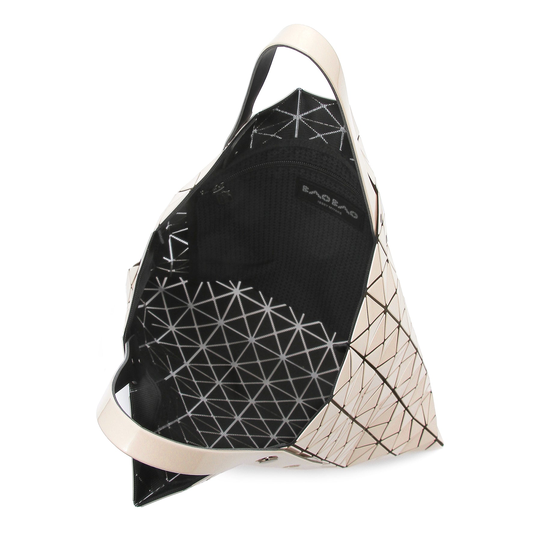 PRISM TOTE BAG | The official ISSEY MIYAKE ONLINE STORE | ISSEY ...