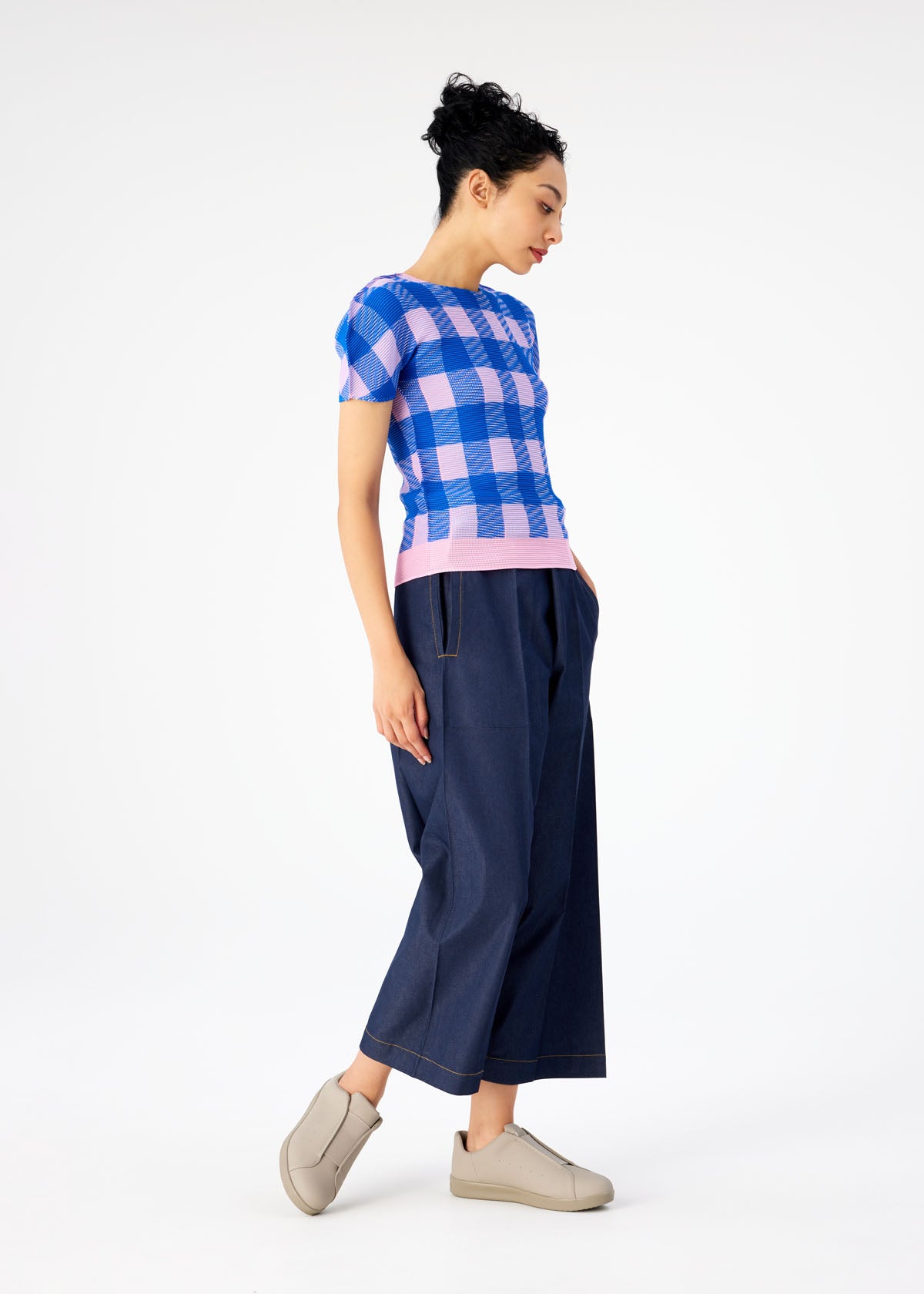 GINGHAM CHECK TOP | The official ISSEY MIYAKE ONLINE STORE | ISSEY