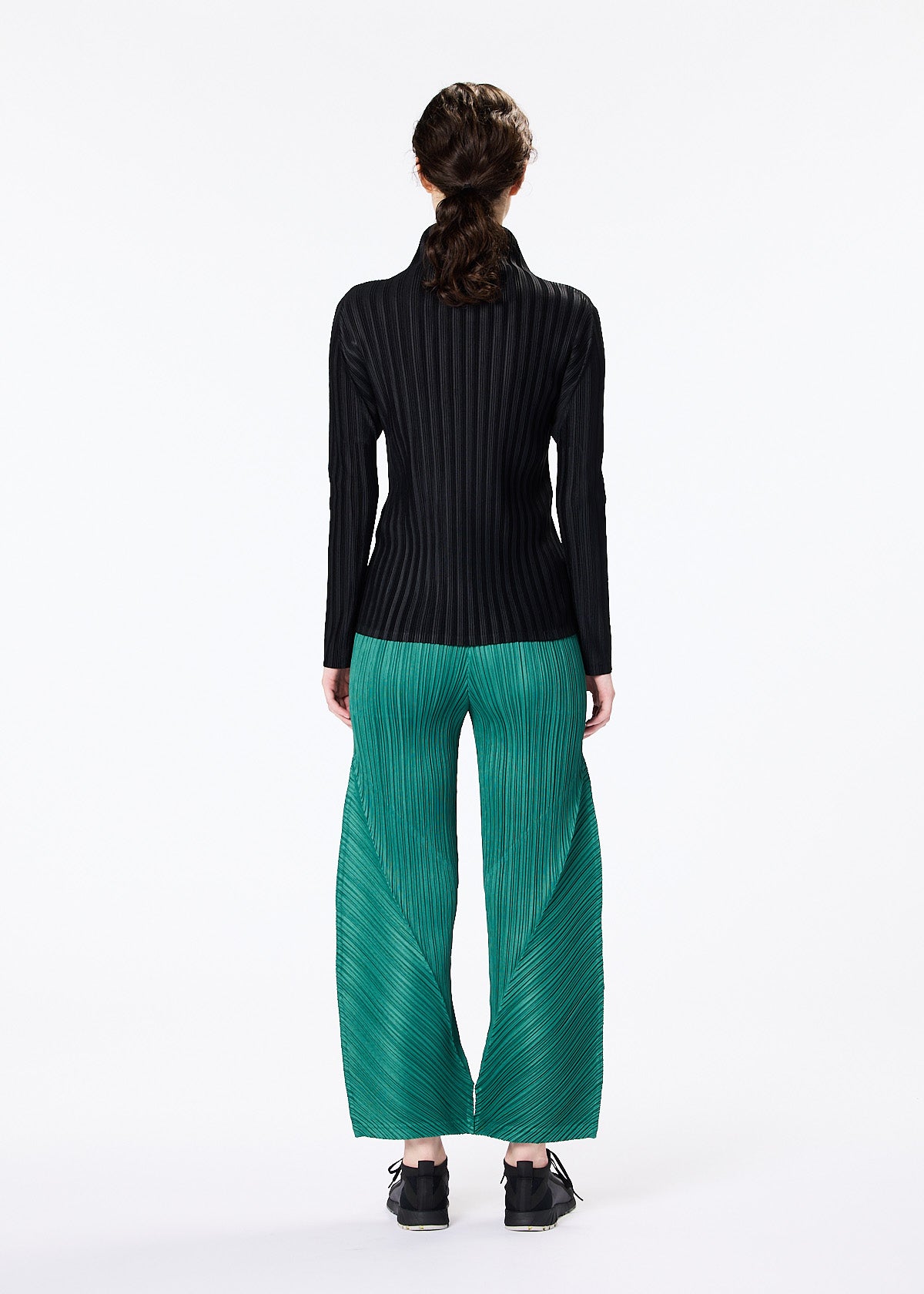 PLEATS PLEASE ISSEY MIYAKE Women Thicker Bottoms – Atelier New York